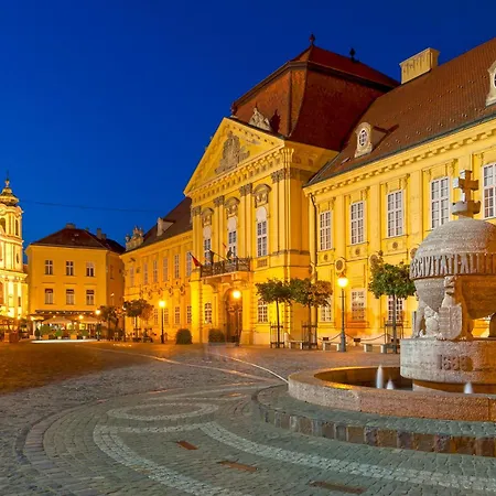 شقة Palace Apartman,t8, Ac, Klima